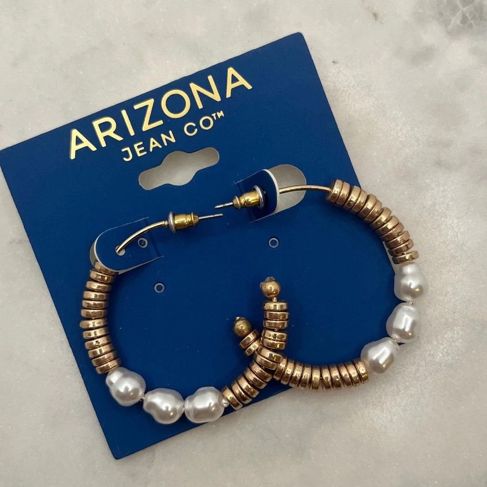 Baroque Pearl Hoop Earrings Gold Tone Faux Arizona Jean Beaded Boho Coastal New‎